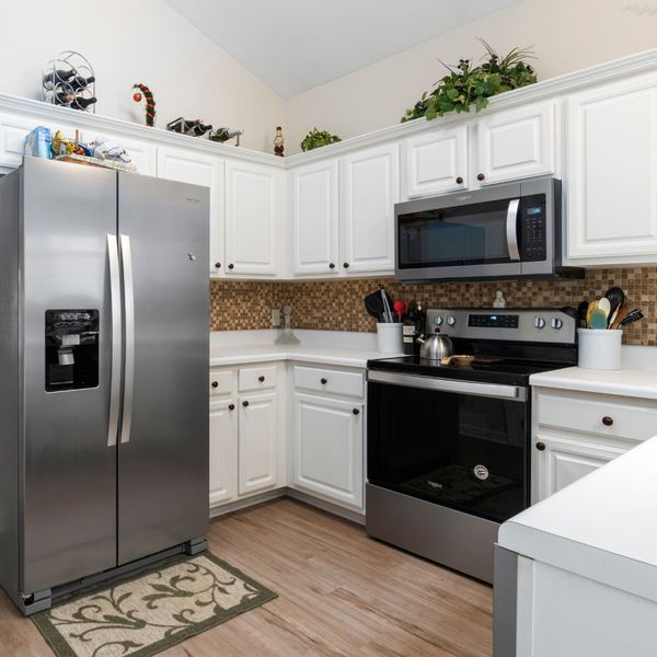 4 Maximizing Kitchen Space_ Innovative Cabinet Solutions.jpg
