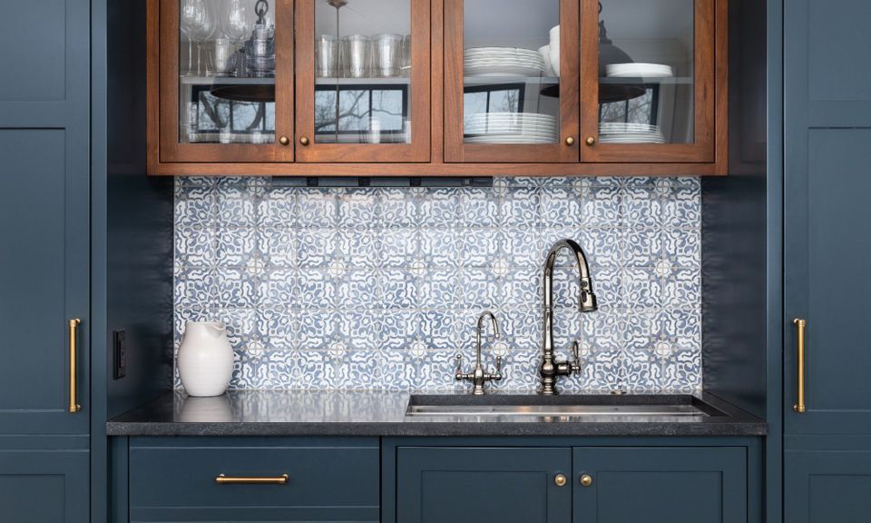 Maximizing Kitchen Space Innovative Cabinet Solutions.jpg