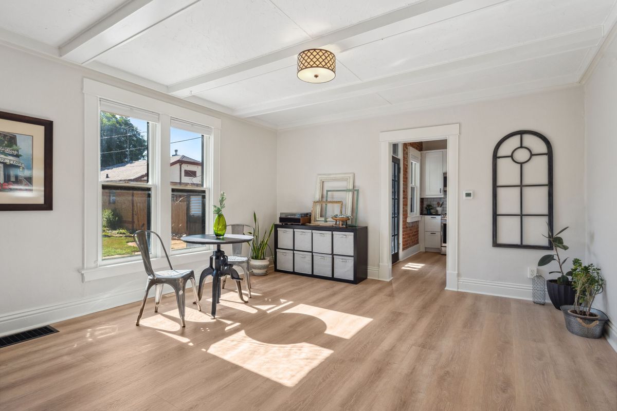 10-print-138 E 8th St, 10.jpg