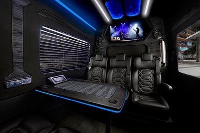 14-Pax Sprinter-3.jpg