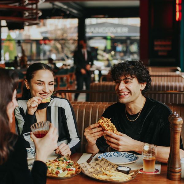 4 Refreshing Benefits of Dining Out (2).jpg