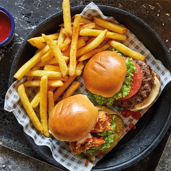 The Perfect Mix_ Pairing Live Music with Our Delicious Menu - 3.png