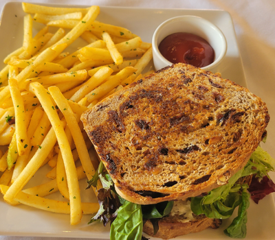 Brunch-ChickenSaladSandwich.png