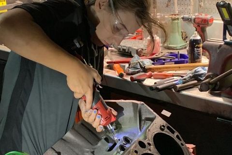 ENGINE PERFORMANCE & TIMING BELTS