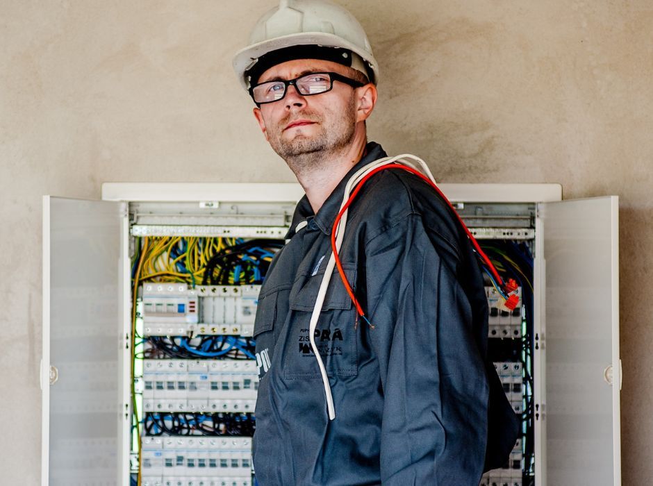 Electrical Maintenance 1.jpg