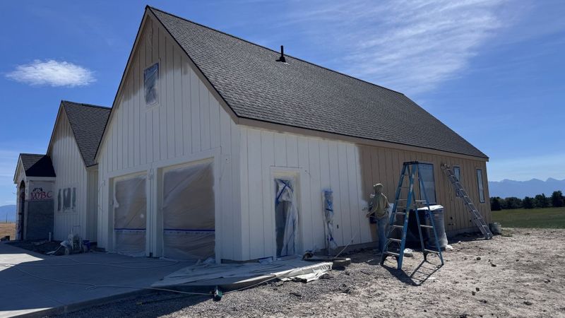 painting a home's exterior