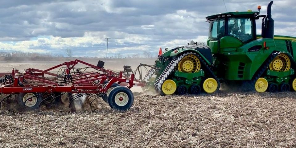 M29842 - Richmond Brothers Equipment Blogs - Major Difference Between Farming Implements and Equipment.jpg