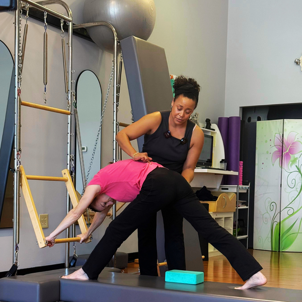 200434_custom_site_themes_id_cDtCCwejS8m7UTUdXGYR_SEMINAR PICS  (3).png