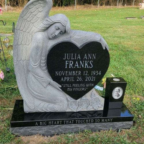 The Process of Selecting the Perfect Headstone Shape and Size - Image 1.jpg