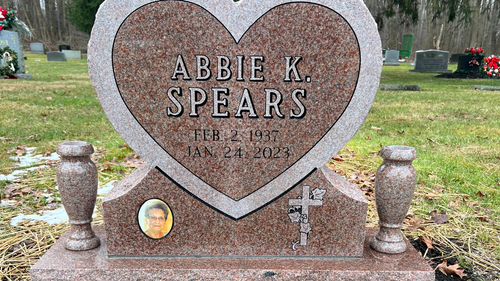 Ohio Headstone Company Crafting Meaningful Custom Memorials - Hero.png