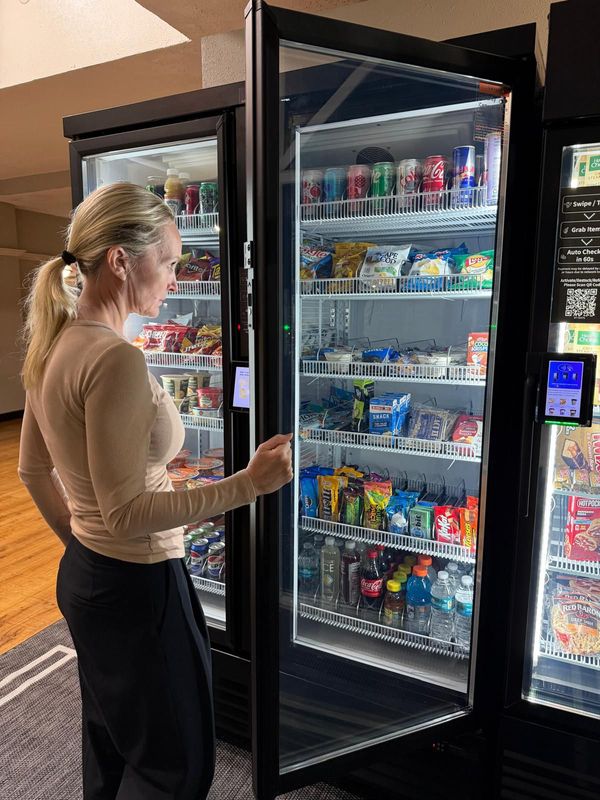 byte bar cooler 4.jpeg