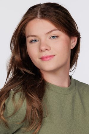 Jessica Masterson headshot green 8 - Jessica Masterson.JPG
