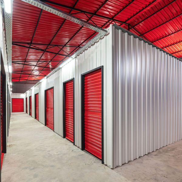 storage unit facility 