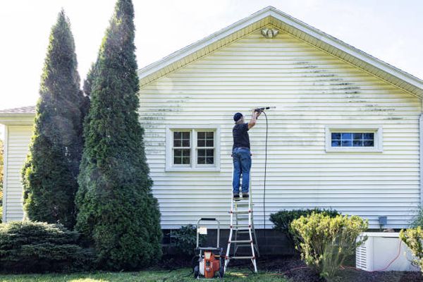 house wash.jpg