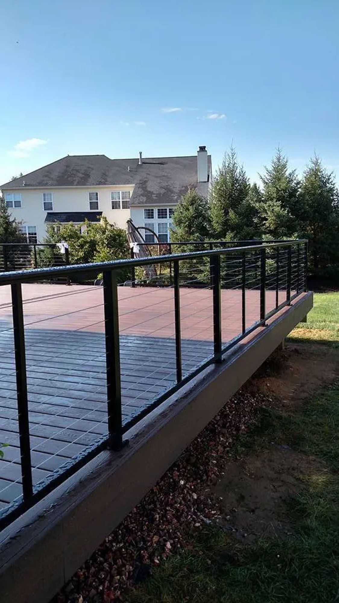 Deckrail3.jpg