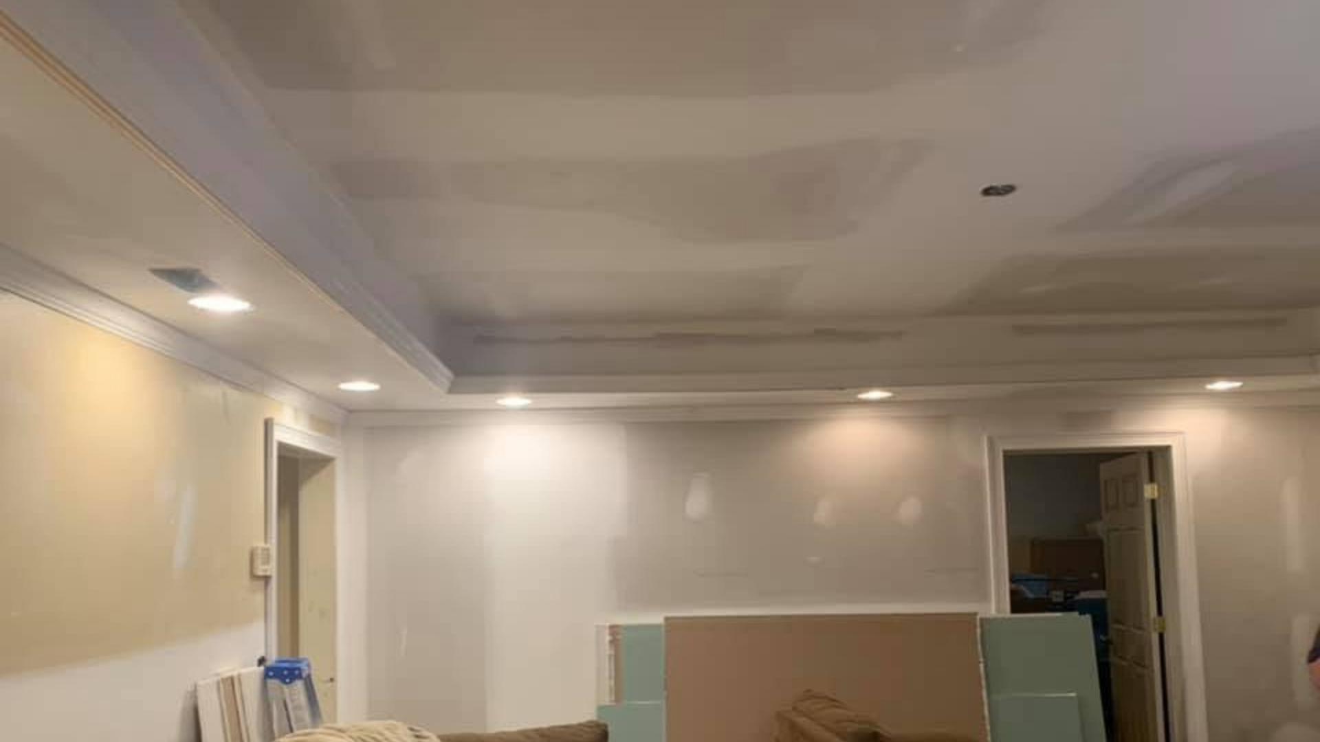 Popcorn Ceiling Removal - 4.png