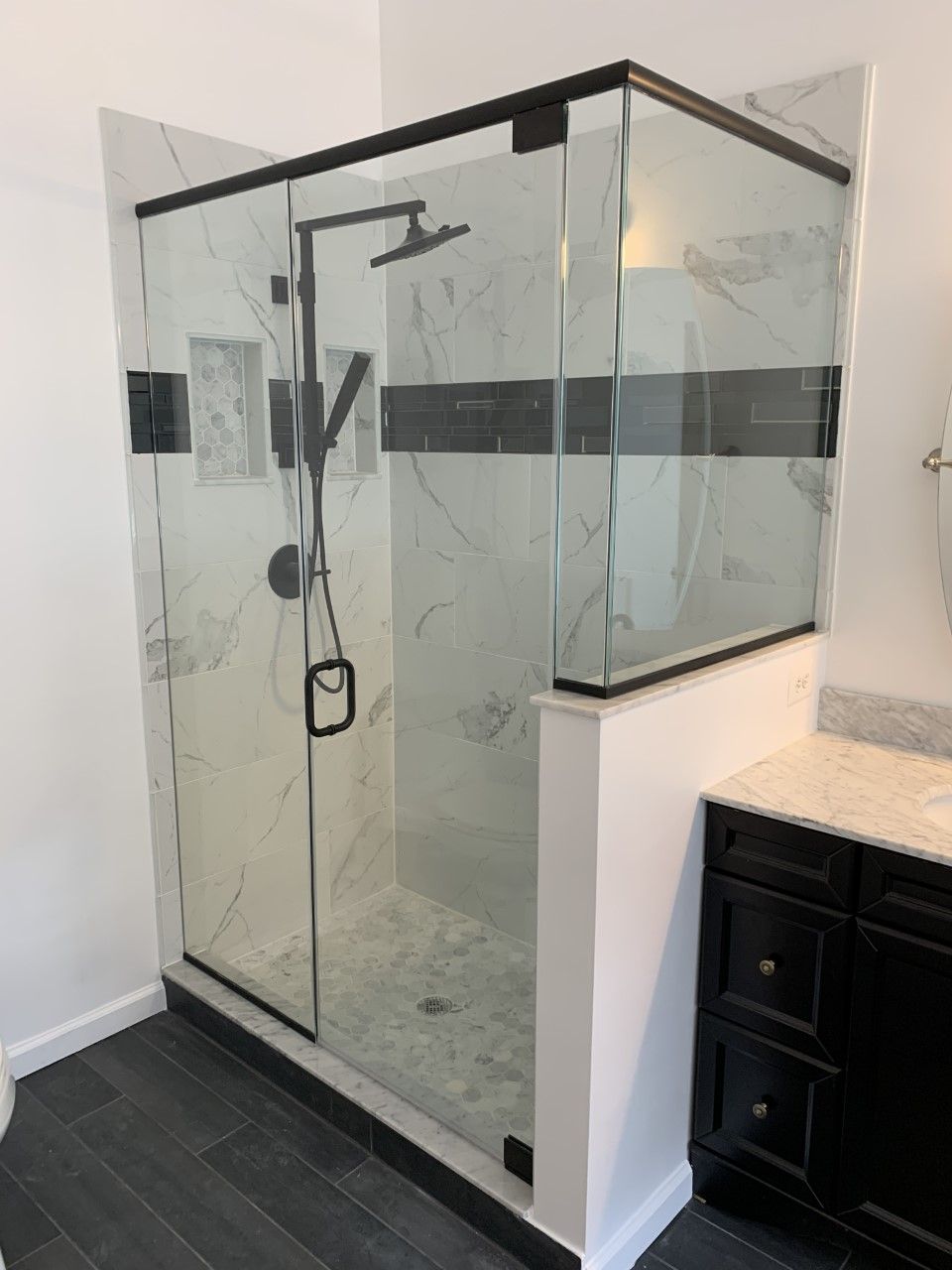 Inline w return on half wall w header black.jpg