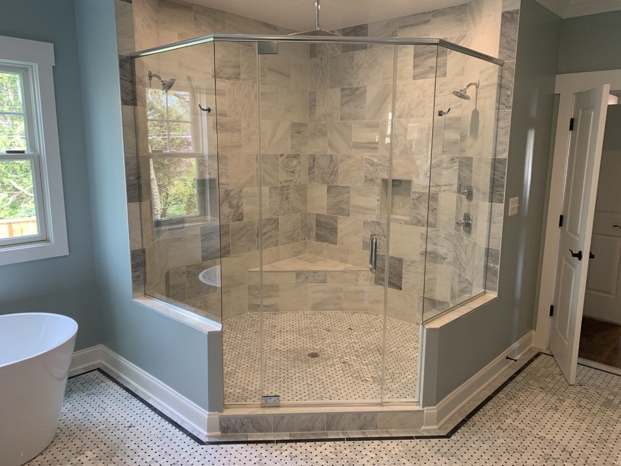 5pc neo w header & robe hooks.jpg