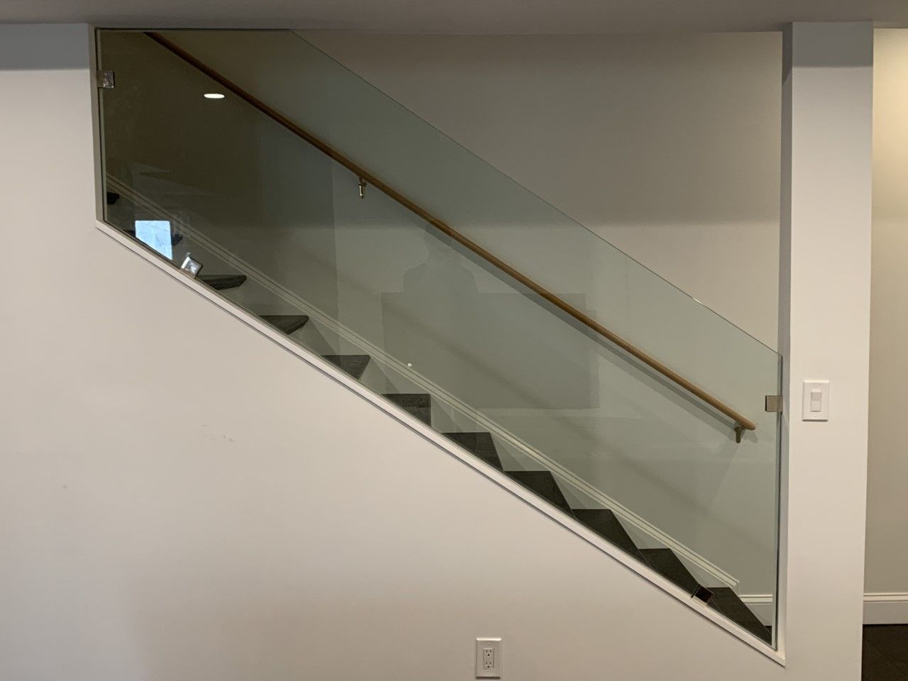 Perfect Stair rail glass.jpg