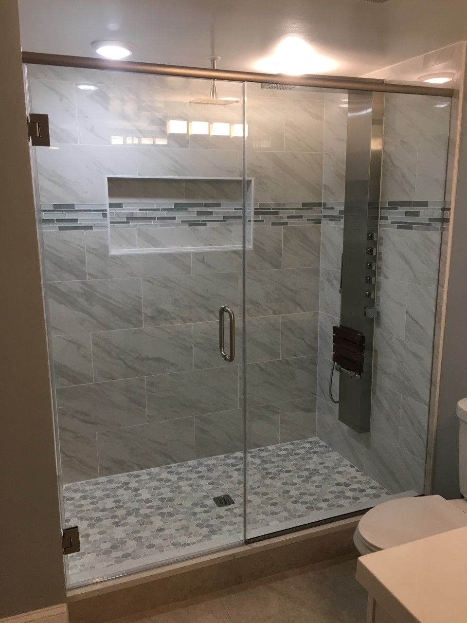 Inline w header standard hinges.jpg