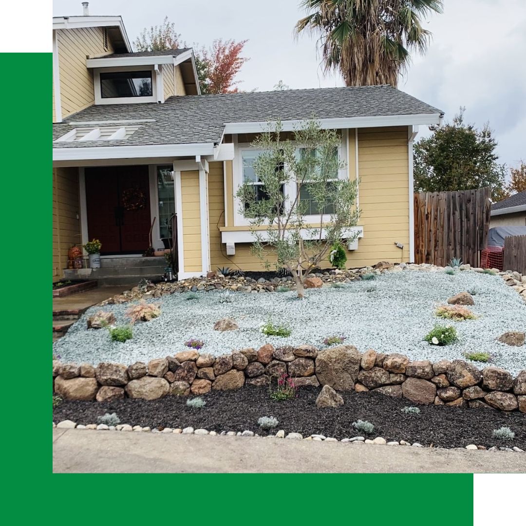 retaining wall in front of Sacramento home