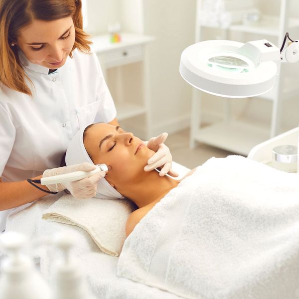4 The Benefits of Regular Micro Dermaplaning Sessions.jpg
