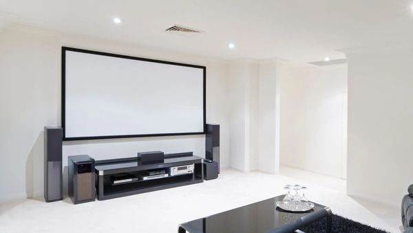 imgi_8_JAYs+Electric+Media+Solutions+LLC-Audio-Visual-2880w.jpg