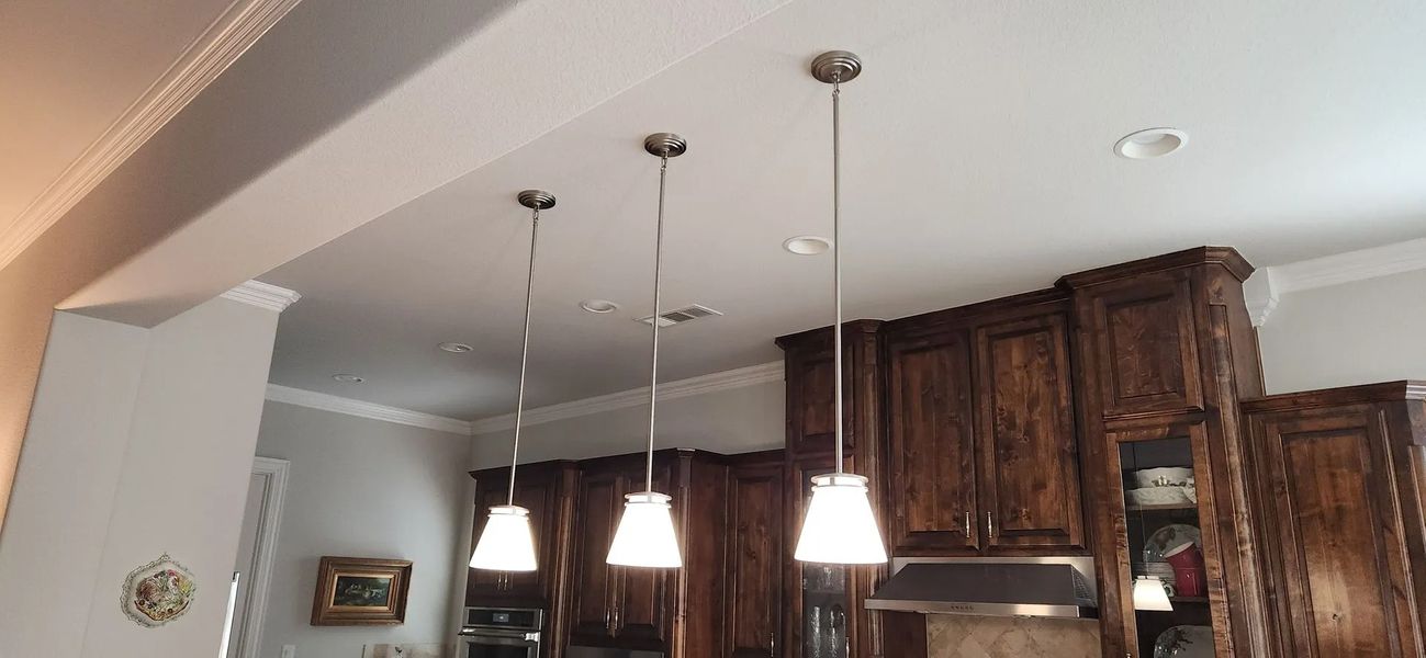 imgi_49_JAYs+Electric+Media+Solutions+LLC-Drop-Lights-2-1920w.jpg