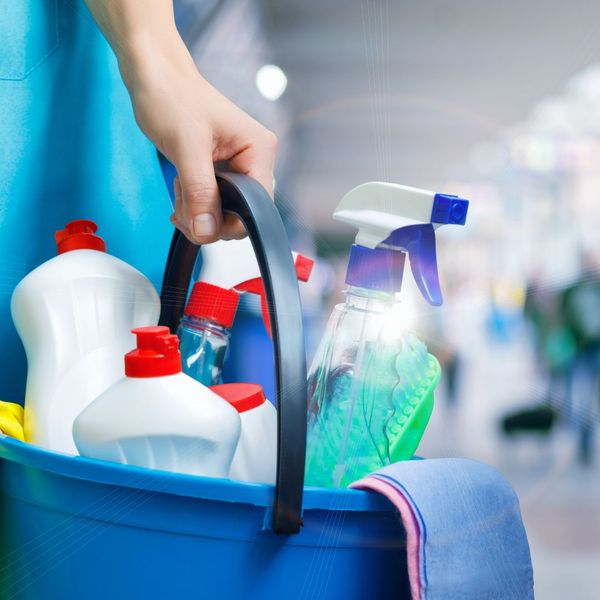 commercial cleaning supplies