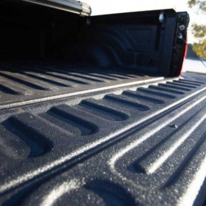 truck bed with spray liner