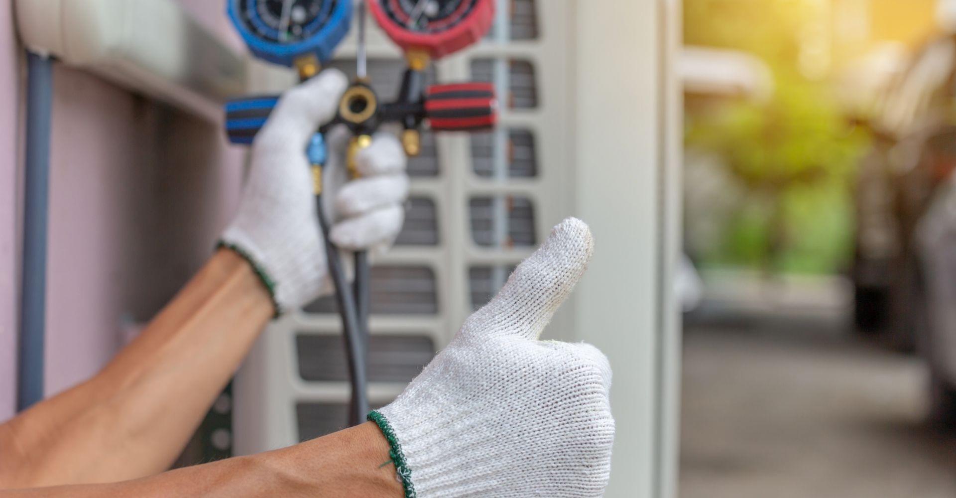 hvac maintenance with thumbs up