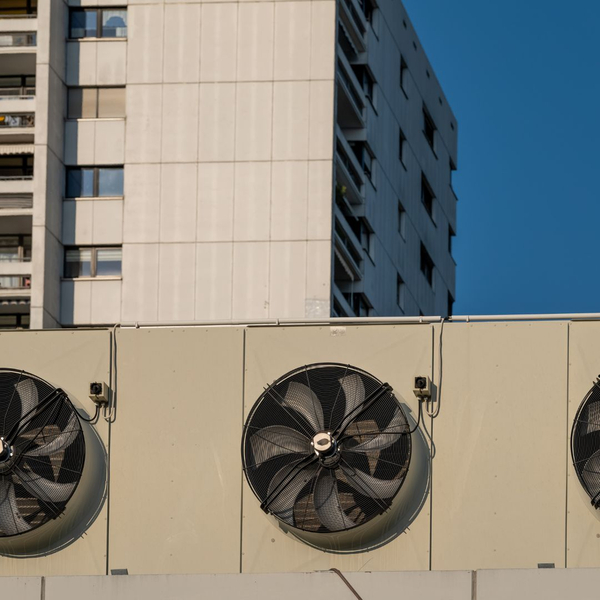 How To Improve Energy Efficiency in Your Commercial Building's HVAC System4.jpg