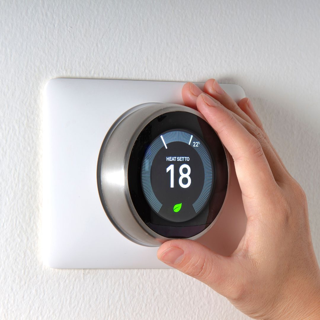 How Smart Thermostats Can Boost HVAC Efficiency and Comfort1.jpg