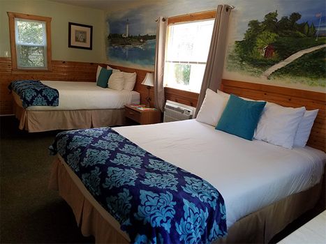Two Bed Room at Mitchell Creek Inn
