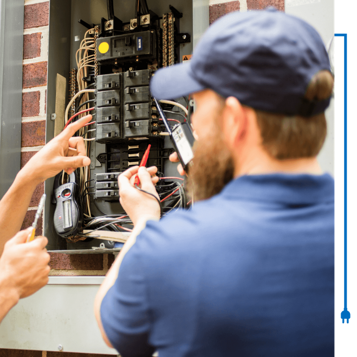 electrician troubleshooting a breaker box electrician troubleshooting a breaker box