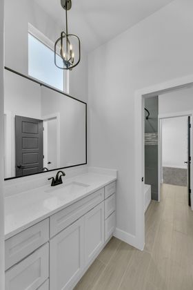 2 (67).jpg