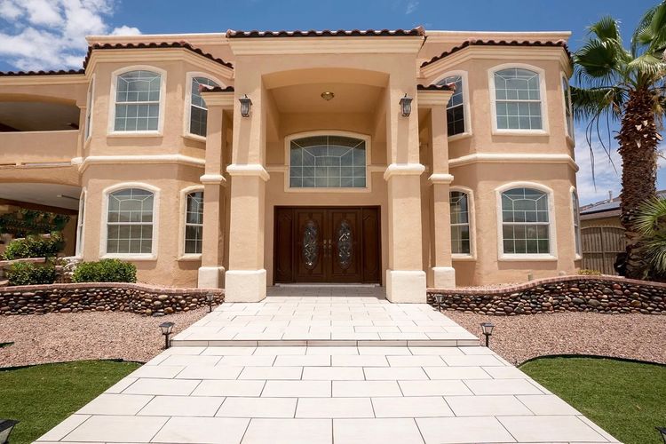 7308fd272ca22c1f2d37fd5038c64dd7-uncropped_scaled_within_1536_1152 Large.jpeg