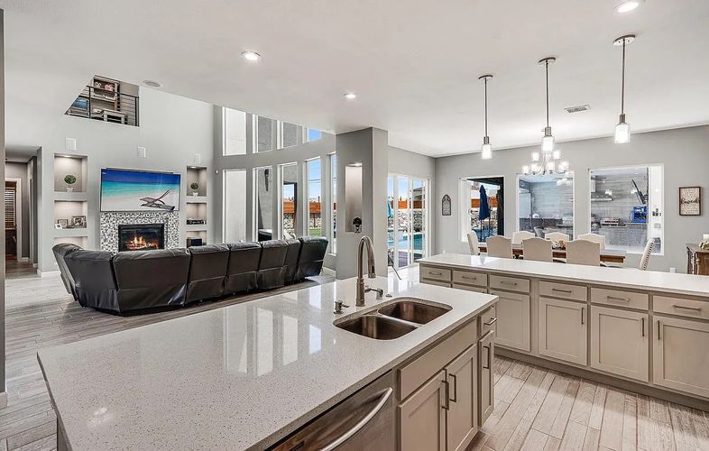 053935171a3081a03c773ba1fe82ef42-uncropped_scaled_within_1536_1152 Large.jpeg