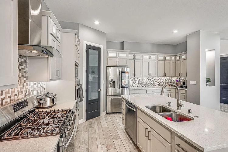 9ff37b7b4b8fa01231a04c94810f99c5-uncropped_scaled_within_1536_1152 Large.jpeg