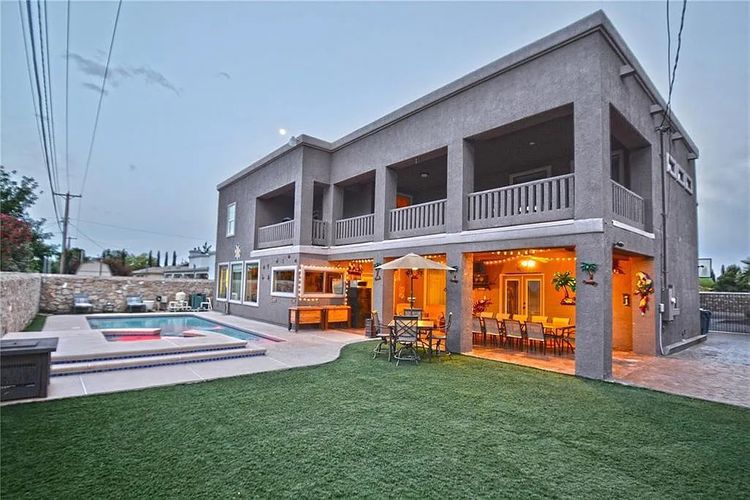 9bec30e5ae4b9e3797b510cf44c74b0b-uncropped_scaled_within_1536_1152 Large.jpeg