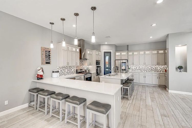 cb7ff5002b75247b4a507b11c5fa786e-uncropped_scaled_within_1536_1152 Large.jpeg