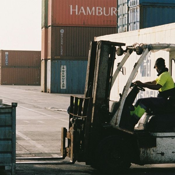 B2B Global Logistics - 4.jpg