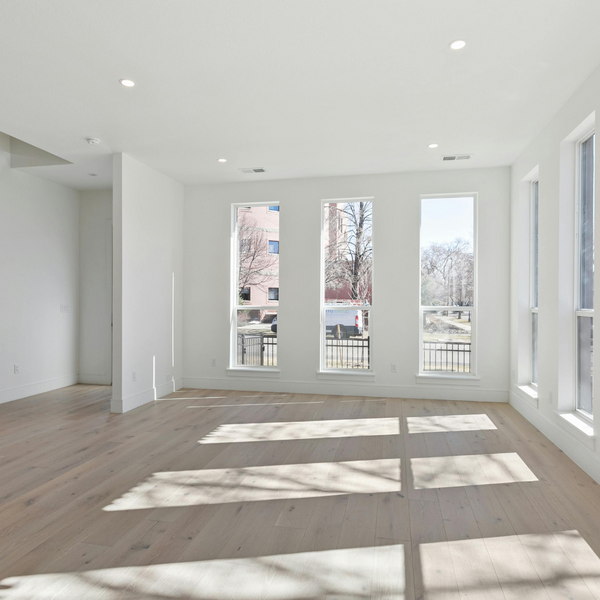 empty room floor What You Need to Know About Luxury Vinyl Flooring Installation1.png