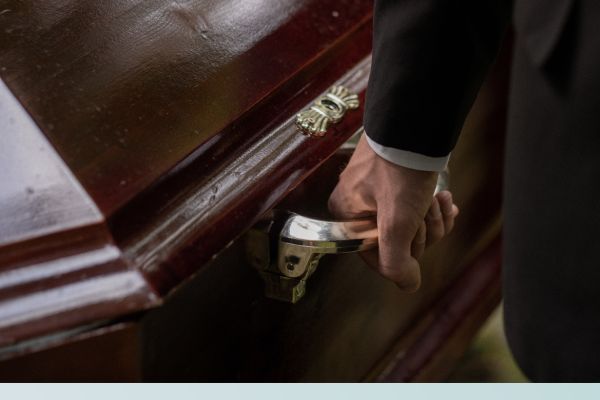 Man carrying a casket Del Mar2.jpg