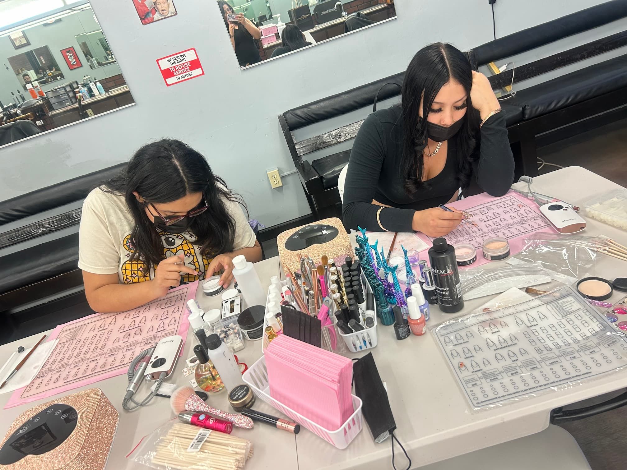 Five Star Academy Acrylic nail training class