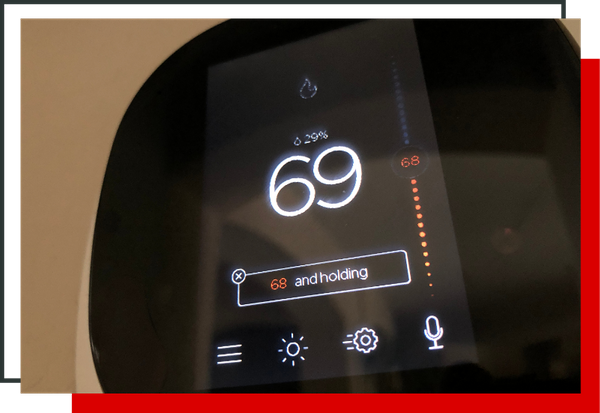 close up image of a thermostat