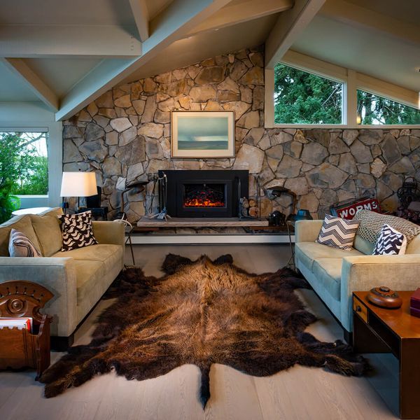 buffalohideinlivingroom.jpg