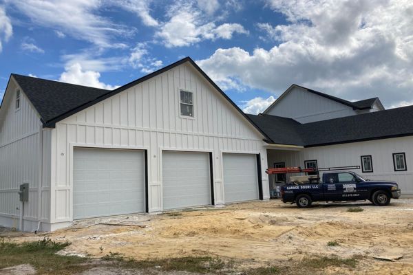 servicing garage doors