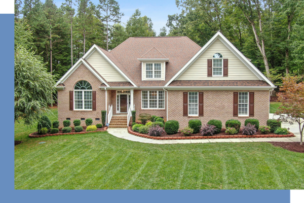 house with a front yard