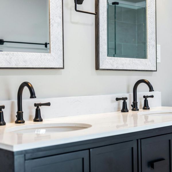 double vanity free of clutter 